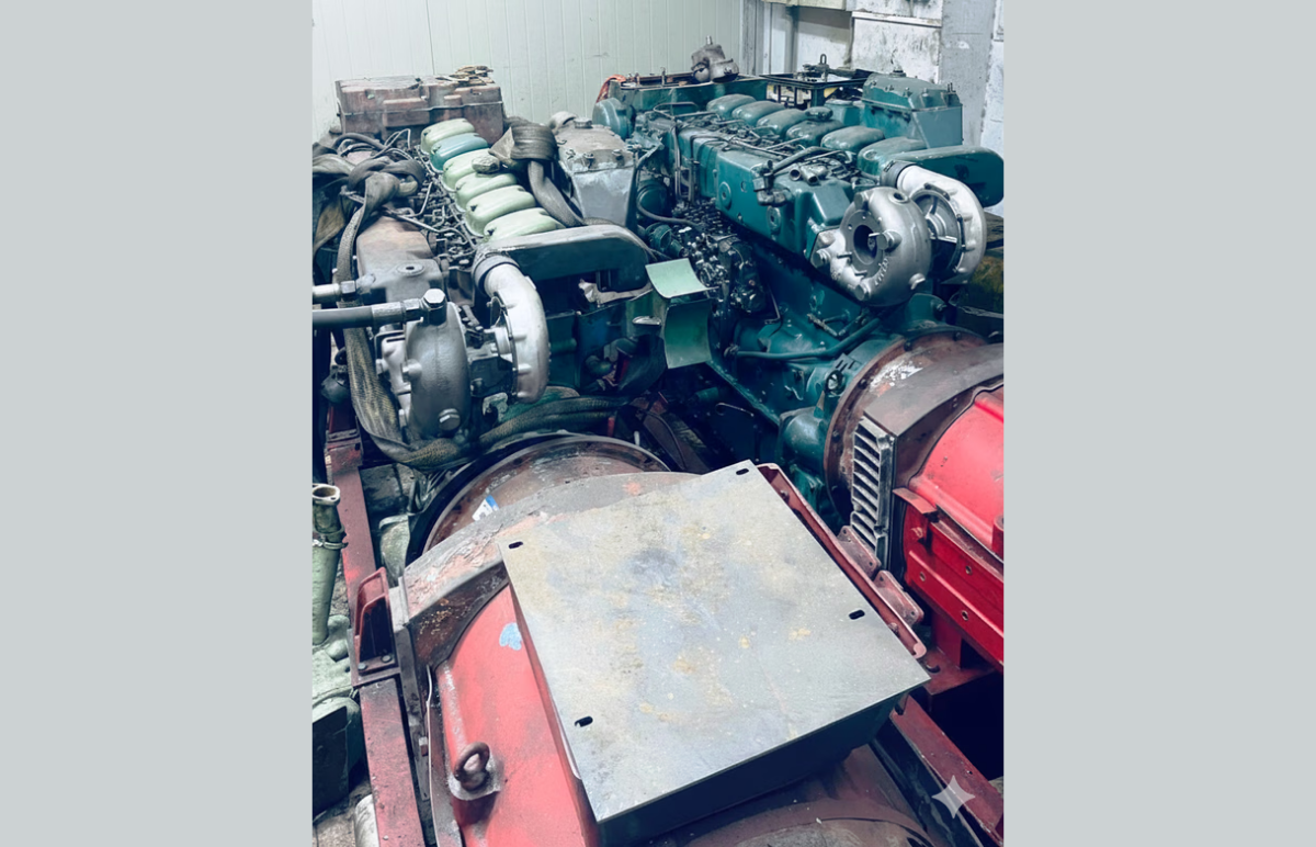 Volvo Penta TAMD120AK Marine-Generator